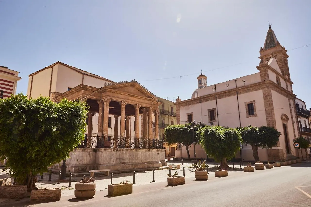 Kalsa Sicilian Rooms Partinico Bed & Breakfast